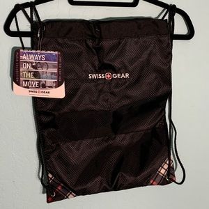 Swiss Gear drawstring bag